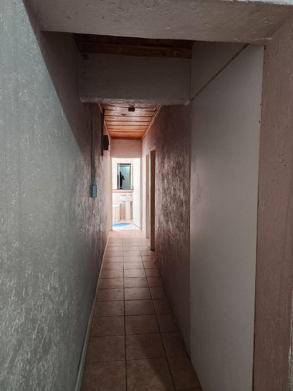 10 Bedroom Property for Sale in Montshioa North West